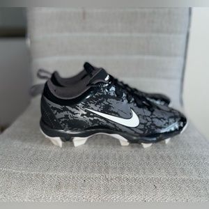 Nike baseball cleats